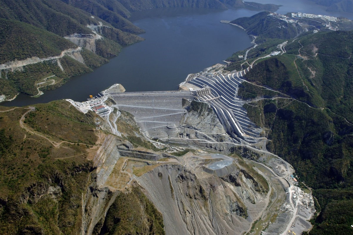 Visita Hidroeléctrica La Yesca